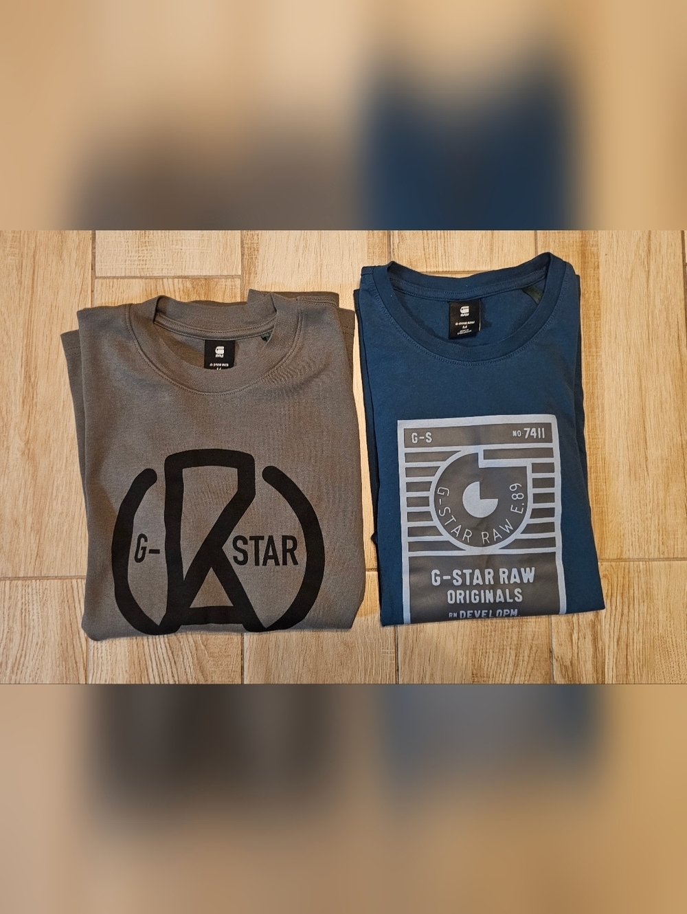 Lot of 2 G-Star RAW Graphic T-Shirts Mens Sz Medium Blue & Grey Crew Neck Cotton
